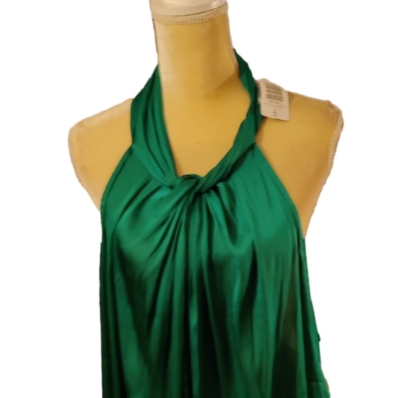 Torrid Satin Knot Front High Neck Tank NWT Size 6 (6X) - Picture 7 of 10